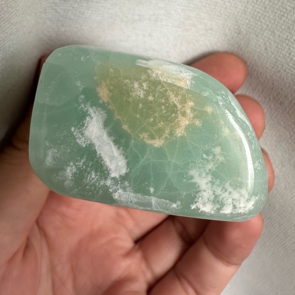 Caribbean Calcite Freeform Crystal #2 - Picture 1 of 6